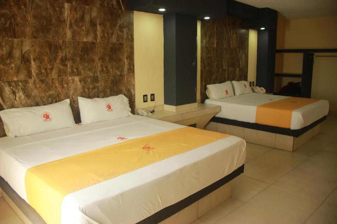 Hotel Gina Tecoman Bagian luar foto