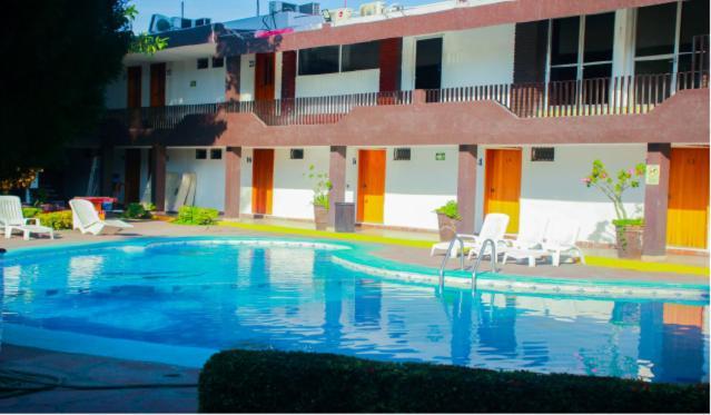 Hotel Gina Tecoman Bagian luar foto